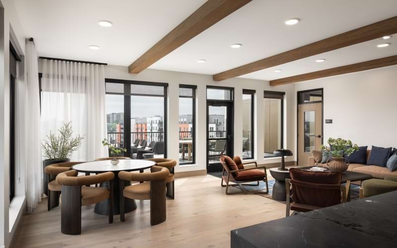 Sky Lounge